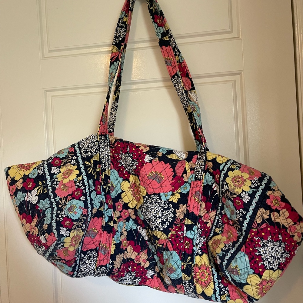 Vera Bradley floral duffle bag